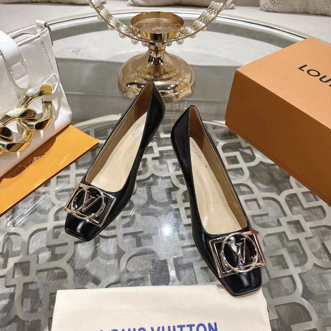 Women's high heels